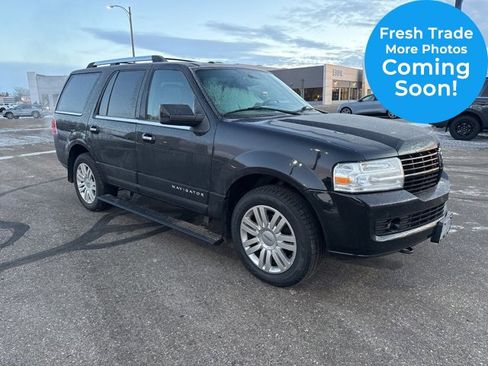 Used 2012 Lincoln Navigator Base image 1