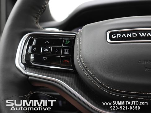 New 2026 Jeep Grand Wagoneer L Summit AWD/4WD image 15