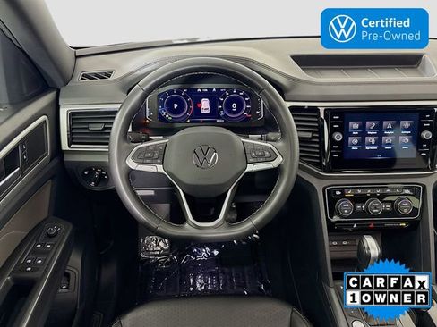 Certified 2023 Volkswagen Atlas Cross Sport SE w/ Panoramic Sunroof Package image 23