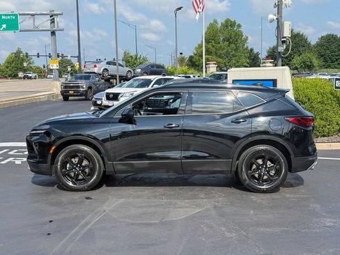 Used 2023 Chevrolet Blazer LT w/ Convenience Package AWD/4WD image 2