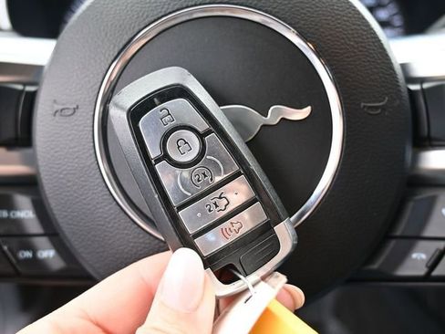 Used 2022 Ford Mustang Premium image 34