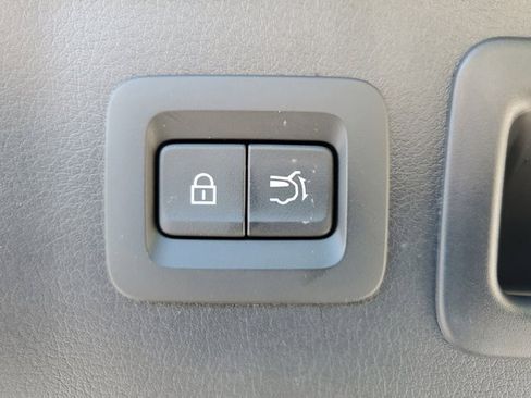 Used 2025 MAZDA CX-90 Plug-In Hybrid w/Premium Sport image 16