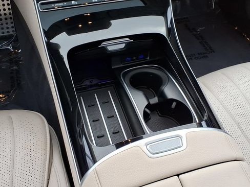 Used 2023 Mercedes-Benz S 500 4MATIC image 7