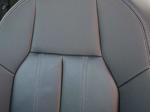 Used 2025 Audi Q6 e-tron Premium w/ Convenience Package image 38