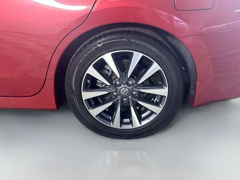 Used 2017 Nissan Altima 2.5 SV FWD image 37