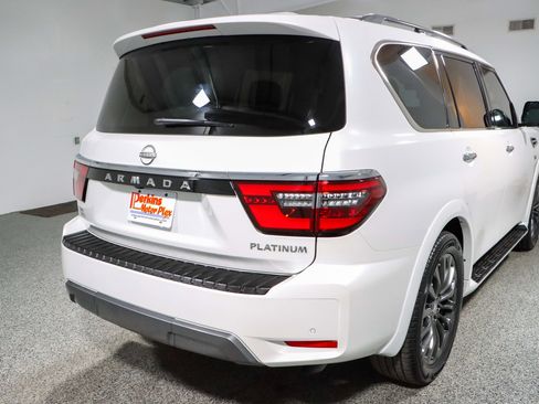 Used 2022 Nissan Armada Platinum w/ Captain's Chairs Package image 7