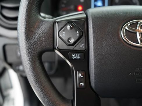 Used 2023 Toyota Tacoma SR AWD/4WD image 17