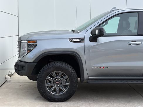 Used 2025 GMC Sierra 1500 AT4X AWD/4WD image 5