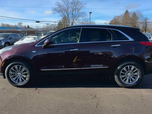 Used 2017 Cadillac XT5 Luxury w/ Driver Awareness Package image 5