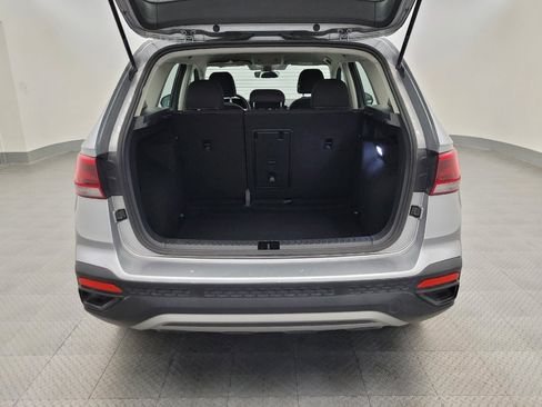 Used 2024 Volkswagen Taos S FWD image 29