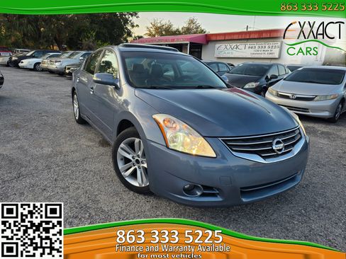 Used 2011 Nissan Altima 3.5 SR w/ 3.5SR Premium Pkg image 1