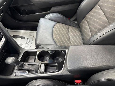 Used 2018 Hyundai Sonata Sport w/ Cargo Package image 31