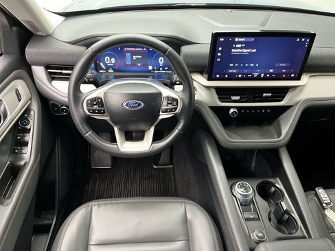 New 2026 Ford Explorer Active w/ Active Comfort Package image 15