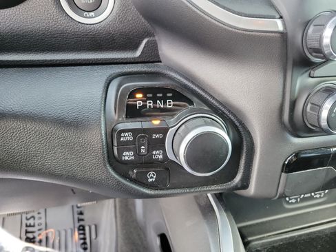 Used 2022 RAM 1500 Big Horn AWD/4WD image 22