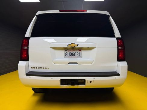 Used 2018 Chevrolet Suburban LT w/ Max Trailering Package AWD/4WD image 5