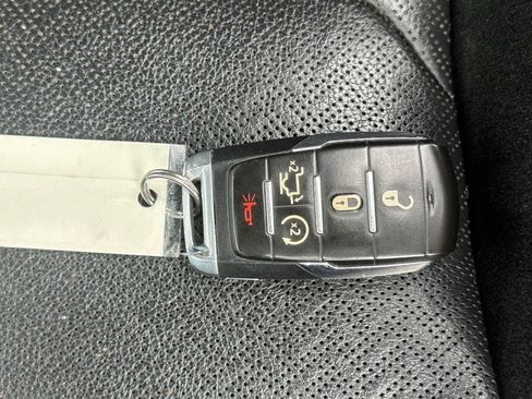 Used 2019 RAM 1500 Laramie w/ Sport Appearance Package image 22