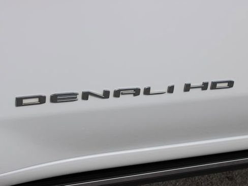 Used 2024 GMC Sierra 3500 Denali Ultimate AWD/4WD image 21