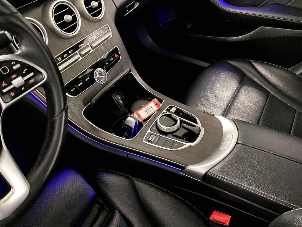 Used 2020 Mercedes-Benz C 300 4MATIC Sedan image 20