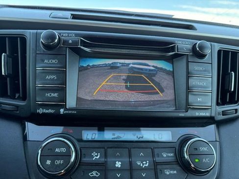 Used 2016 Toyota RAV4 XLE AWD/4WD image 14