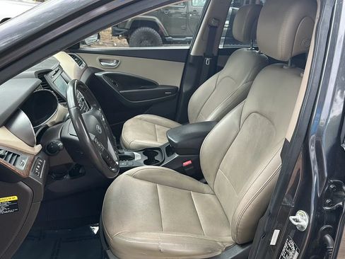 Used 2018 Hyundai Santa Fe Sport FWD image 14