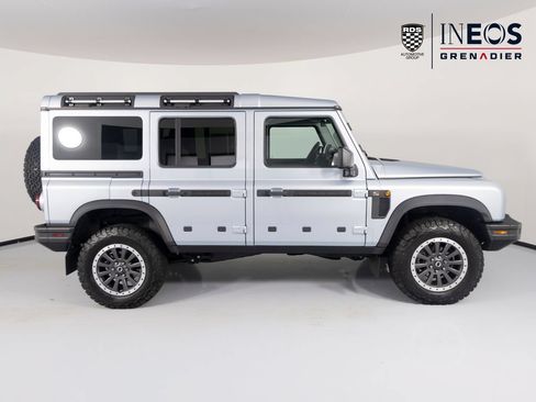 Used 2025 INEOS Grenadier Station Wagon AWD/4WD image 8