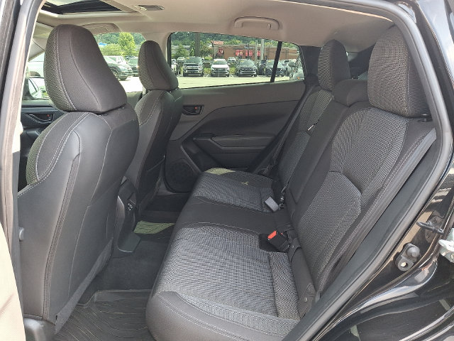Used 2024 Subaru Crosstrek 2.0i Premium AWD/4WD image 10