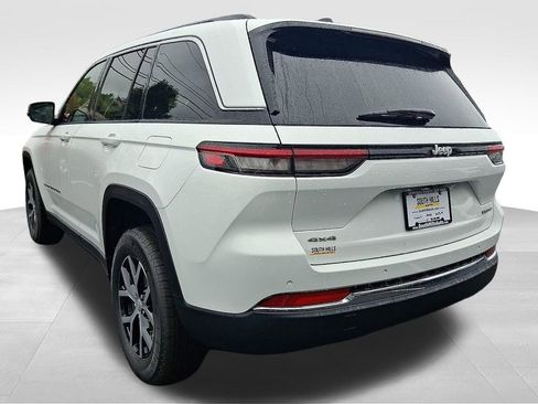 New 2025 Jeep Grand Cherokee Limited w/ Trailer Tow Package image 4
