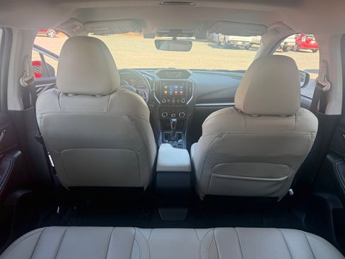 Used 2022 Subaru Impreza 2.0i Limited image 18
