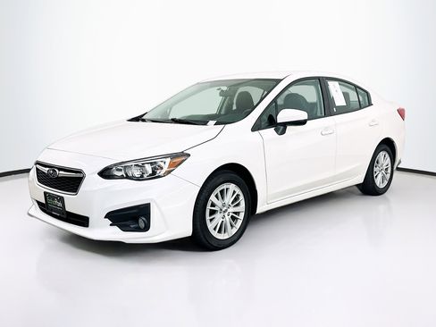 Used 2018 Subaru Impreza 2.0i Premium image 3