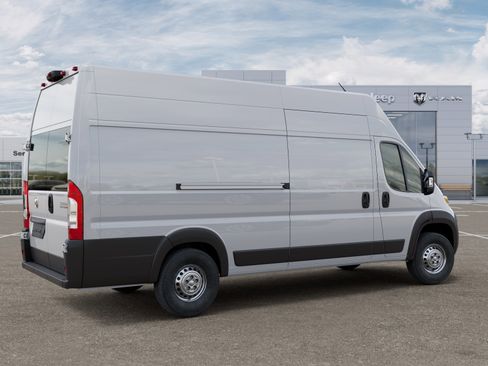 New 2026 RAM ProMaster 3500 w/ Premium Convenience Group image 4