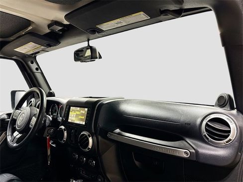 Used 2013 Jeep Wrangler Unlimited Rubicon w/ Dual Top Group image 30