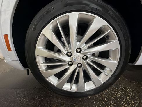 New 2026 Buick Envision Avenir image 32