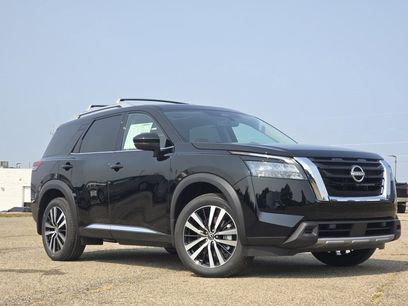New 2025 Nissan Pathfinder Platinum
