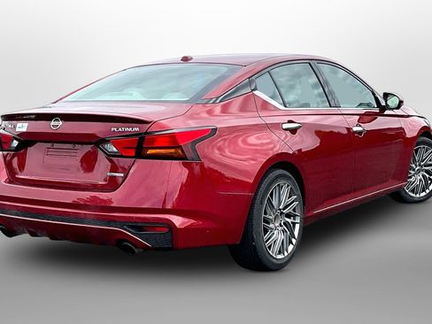 Used 2019 Nissan Altima 2.0 Edition One FWD image 11