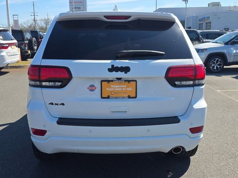 Used 2020 Jeep Grand Cherokee Altitude image 15