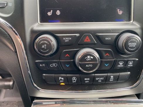 Used 2017 Jeep Grand Cherokee Altitude RWD image 23
