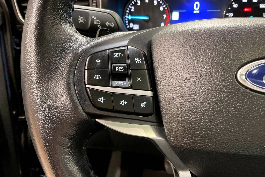 Used 2020 Ford Explorer Limited AWD/4WD image 12