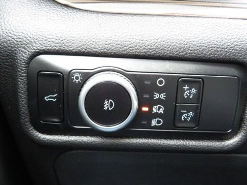 Certified 2023 Ford Explorer Limited image 25