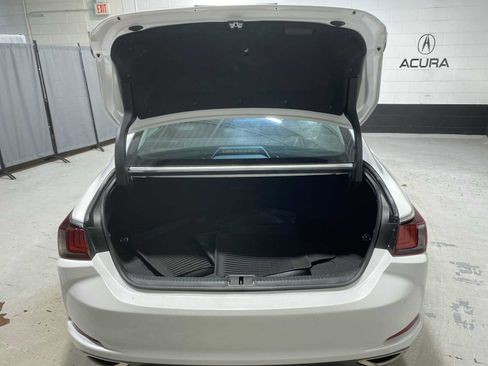 Used 2024 Lexus ES 350 w/ Premium Package FWD image 19