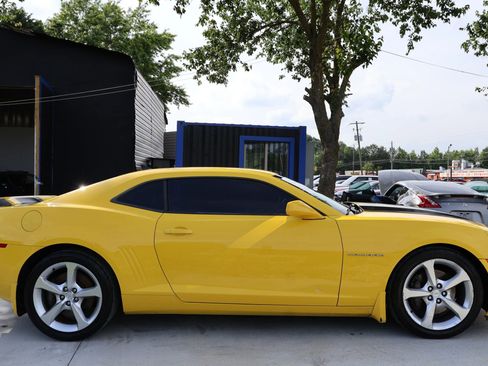 Used 2013 Chevrolet Camaro SS image 7