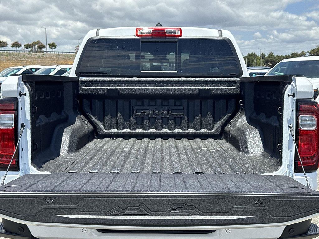 New 2026 GMC Canyon Elevation w/ Technology Package AWD/4WD image 26