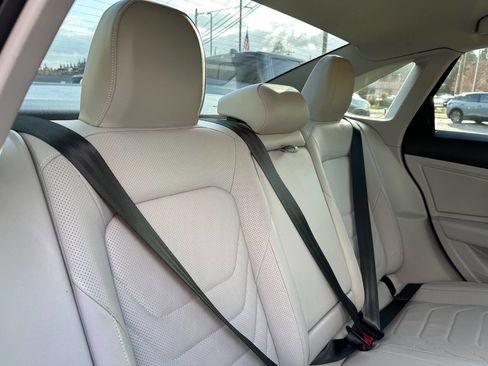 Used 2020 Volkswagen Jetta SEL Premium image 21