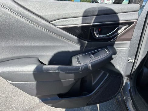 New 2025 Subaru Outback Limited image 14