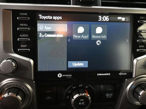 Used 2020 Toyota 4Runner SR5 image 15