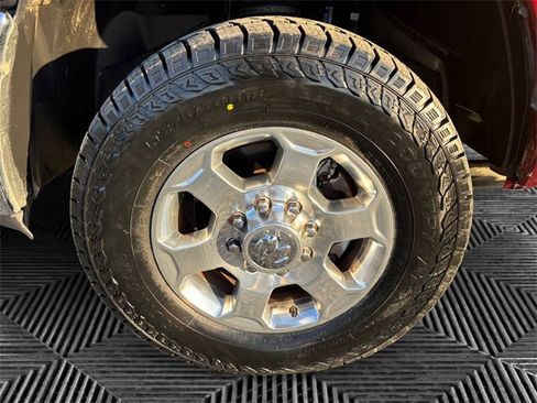 Used 2018 RAM 2500 Big Horn image 14