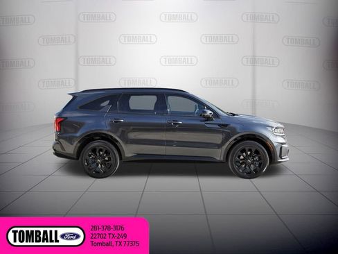 Used 2023 Kia Sorento SX AWD/4WD image 8