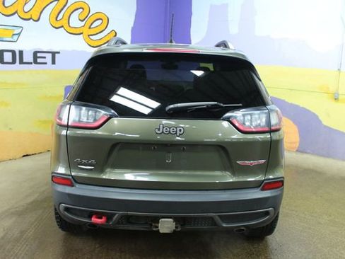 Used 2020 Jeep Cherokee Trailhawk w/ Comfort & Convenience Group AWD/4WD image 7