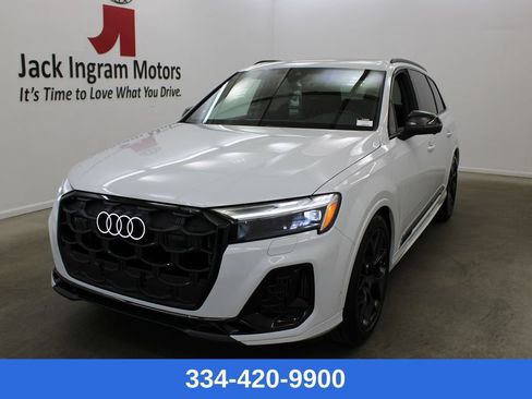 New 2026 Audi SQ7 Premium Plus AWD/4WD image 1