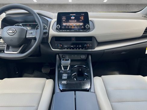 New 2026 Nissan Rogue Dark Armor FWD image 4