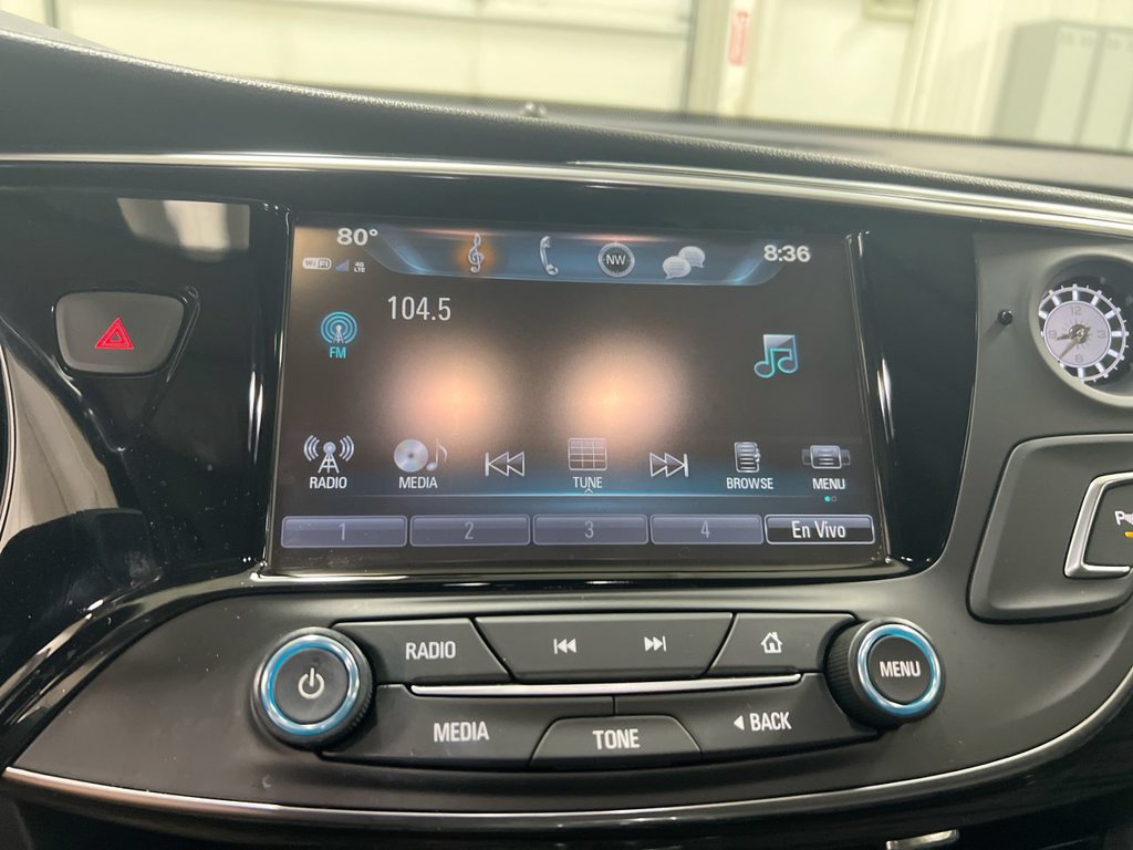 Used 2017 Buick Envision Essence FWD image 14